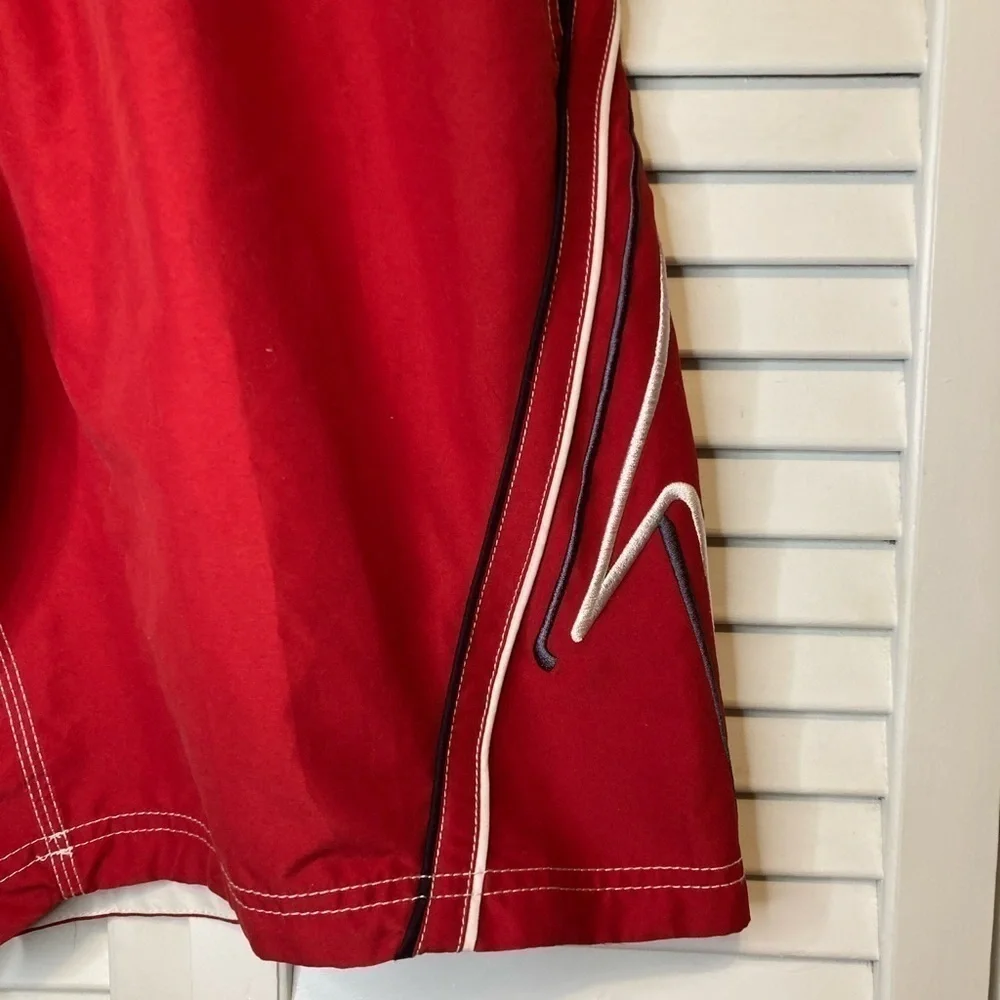 NWT Mens Speedo Red And Black Swim Trunks Size Large